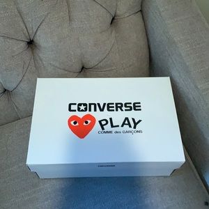 Play converse sneakers (comeme des GARÇONS)